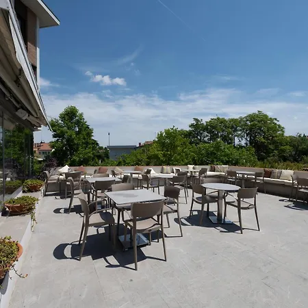 Porta Altinia Suites-2